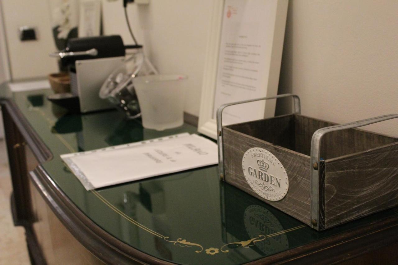 Naviglio81 Bed & Breakfast Milano Dış mekan fotoğraf