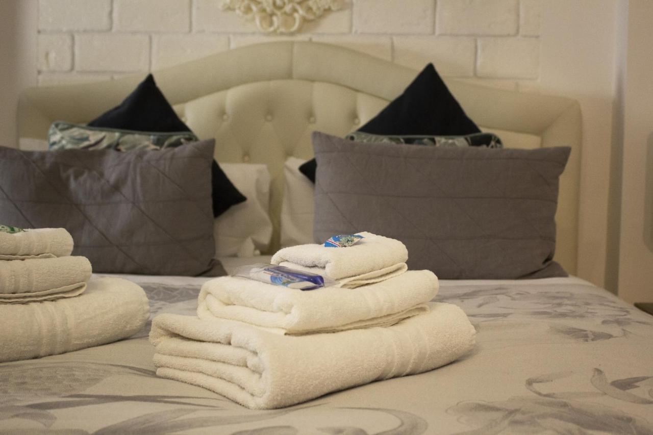 Naviglio81 Bed & Breakfast Milano Dış mekan fotoğraf
