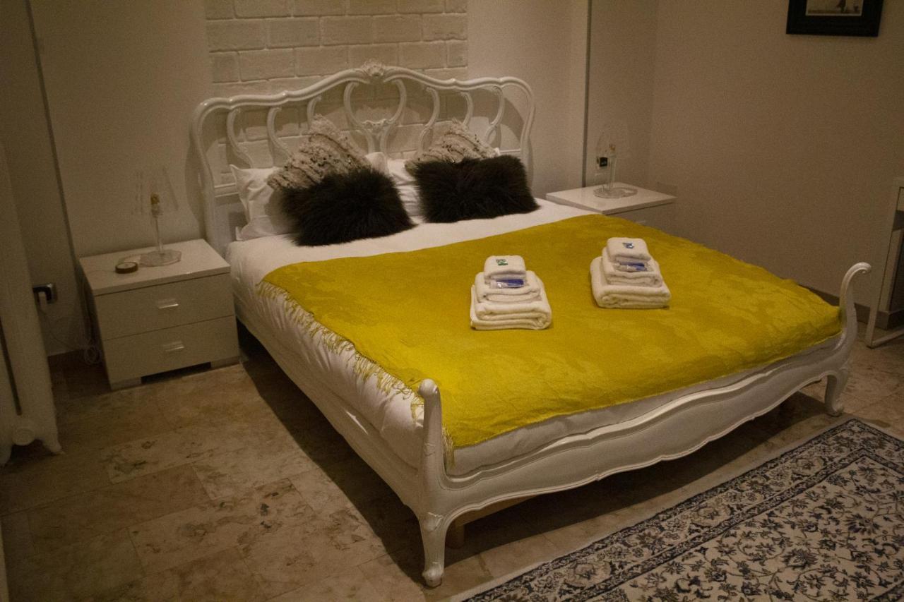 Naviglio81 Bed & Breakfast Milano Dış mekan fotoğraf